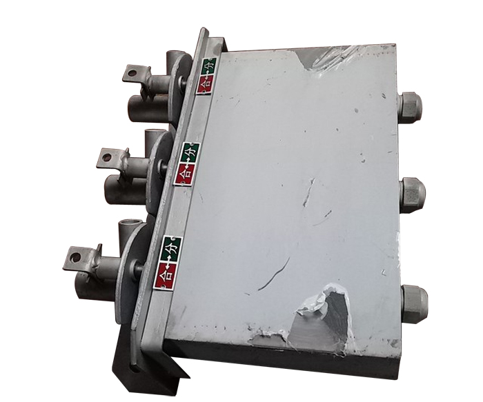 户外隔离开关配手动机构(中性点)